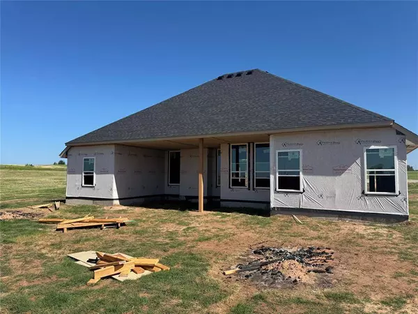 2449 Sierra CIR, Blanchard, OK 73010