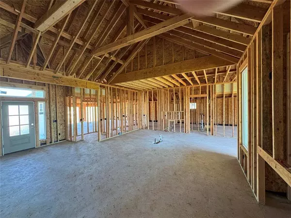 2449 Sierra CIR, Blanchard, OK 73010