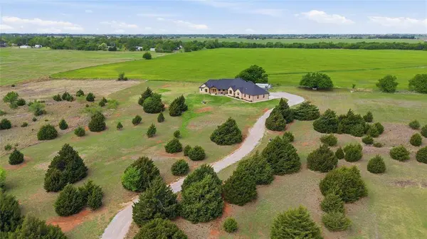 579 N Cemetery RD, Tuttle, OK 73089