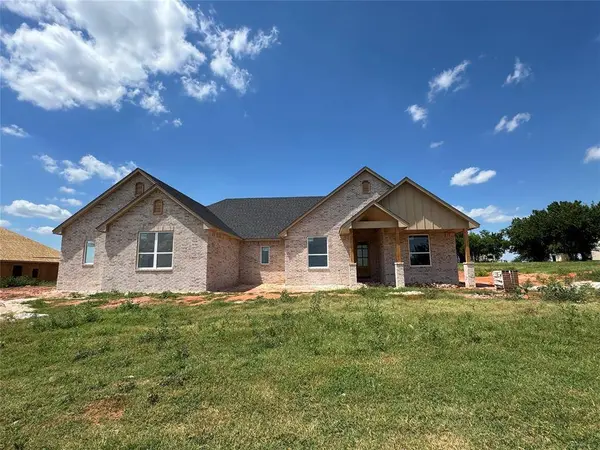 2436 Wolf Creek BND, Blanchard, OK 73010