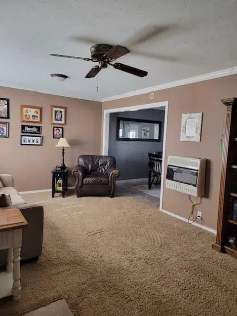 406 Winona, Lindsay, OK 73052