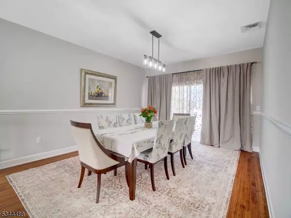 816 Washington Ave, Linden City, NJ 07036