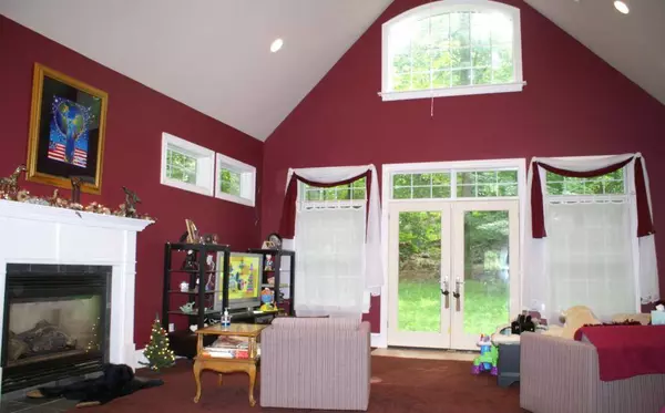 34 E Munsell Ave, Linden City, NJ 07036