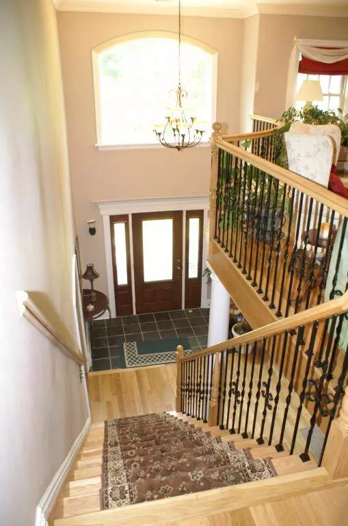 34 E Munsell Ave, Linden City, NJ 07036