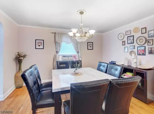 126 Bender Ave, Roselle Park Boro, NJ 07204