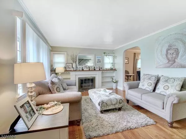 126 Bender Ave, Roselle Park Boro, NJ 07204