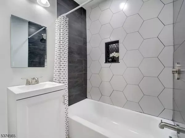 58 Laurel Ave, Irvington Twp., NJ 07111