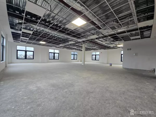 374 Green ST, Woodbridge Proper, NJ 07095