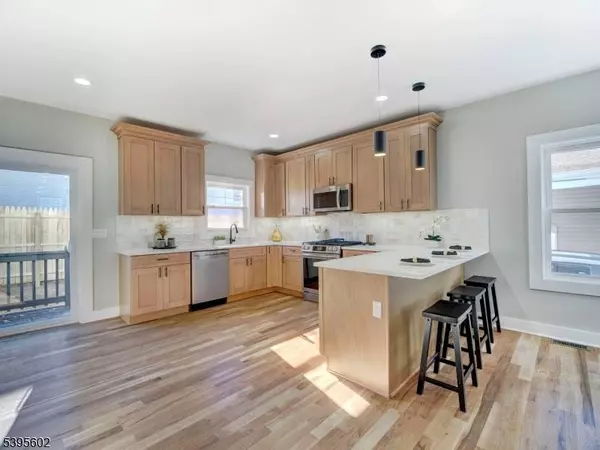 297 Oswald Pl, Union Twp., NJ 07088