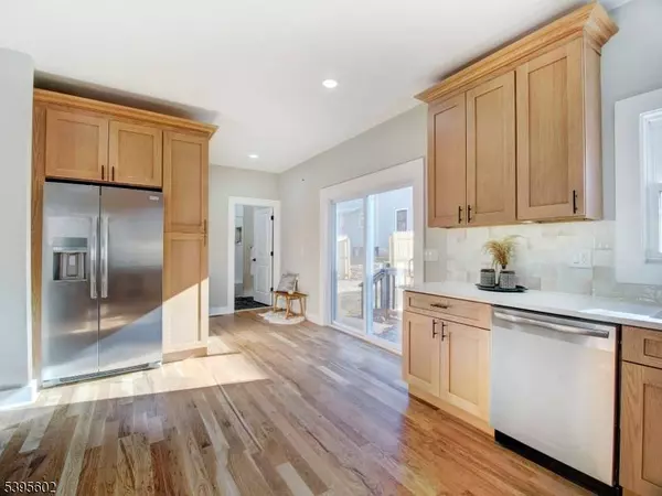 297 Oswald Pl, Union Twp., NJ 07088