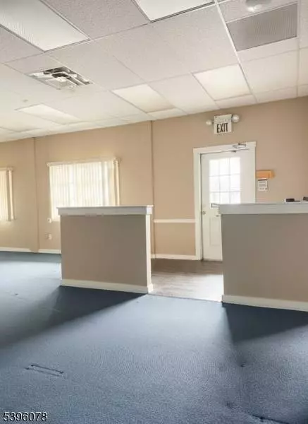 265 South Ave, Fanwood Boro, NJ 07023