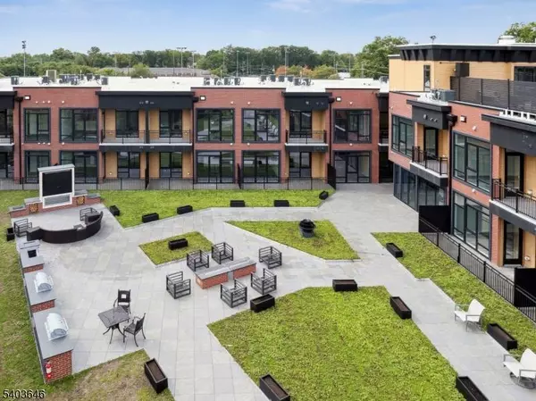 140 W Webster Ave #101, Roselle Park Boro, NJ 07204