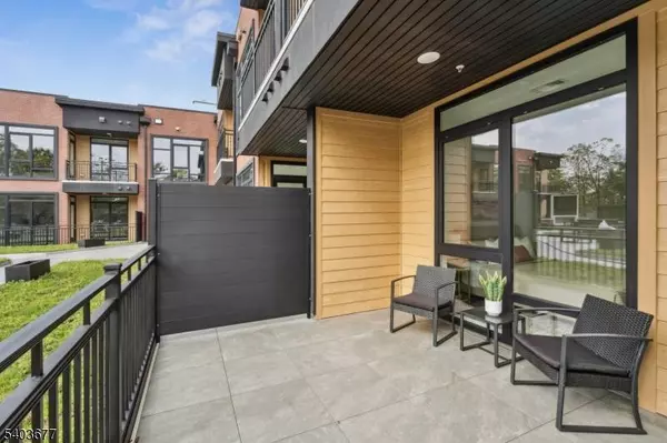 140 W Webster Ave #123, Roselle Park Boro, NJ 07204