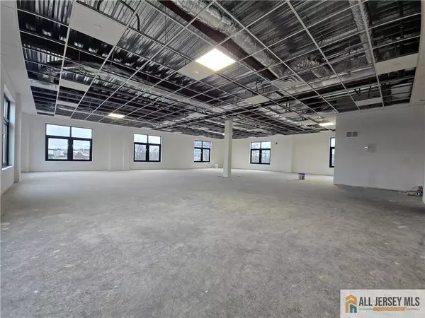 374 Green ST, Woodbridge Proper, NJ 07095