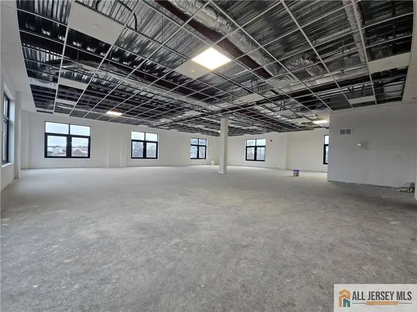 374 Green ST, Woodbridge Proper, NJ 07095