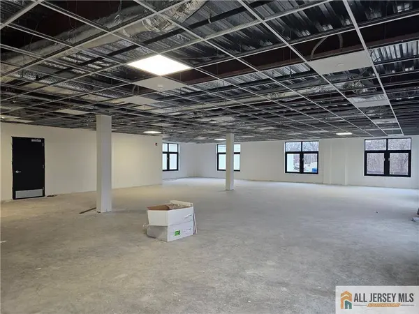 374 Green ST, Woodbridge Proper, NJ 07095