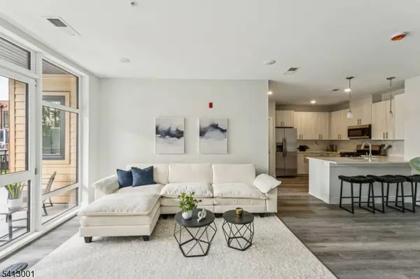 140 W Webster Ave #213, Roselle Park Boro, NJ 07204