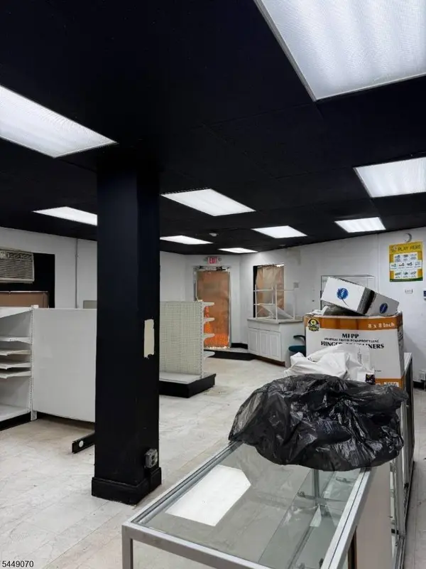 1608 Irving St, Rahway City, NJ 07065