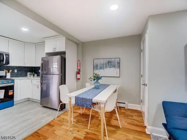 236 Franklin St, Elizabeth City, NJ 07206