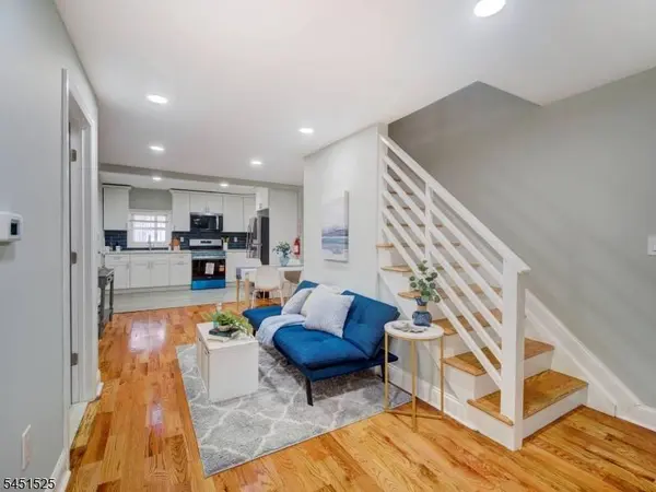 236 Franklin St, Elizabeth City, NJ 07206