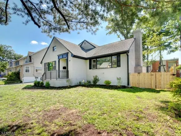 156 W Lincoln Ave, Roselle Park Boro, NJ 07204