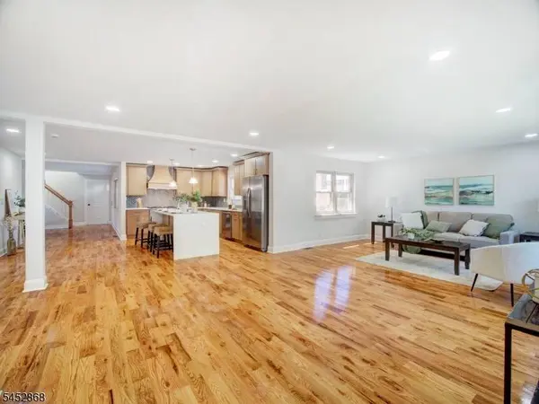 156 W Lincoln Ave, Roselle Park Boro, NJ 07204