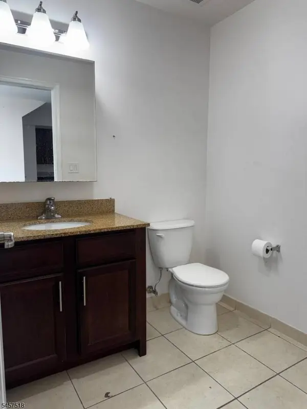 190 Culver Ave #306, Jersey City, NJ 07305
