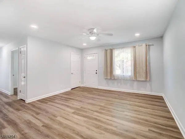 24 Harry Rd, Bridgewater Twp., NJ 08807