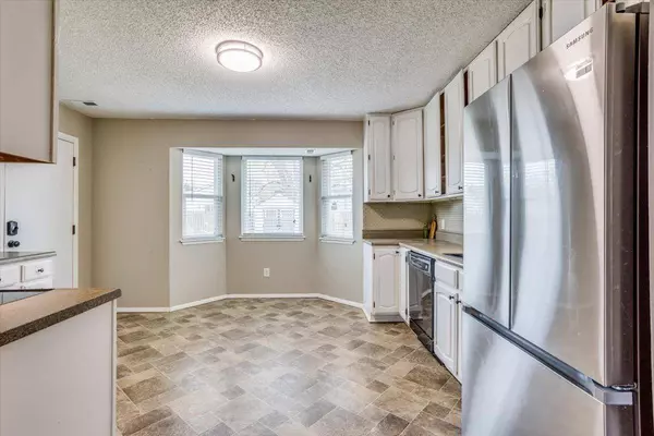 3018 S Edwards, Wichita, KS 67217