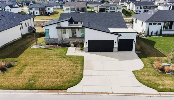 2747 N Anna Ct, Wichita, KS 67205