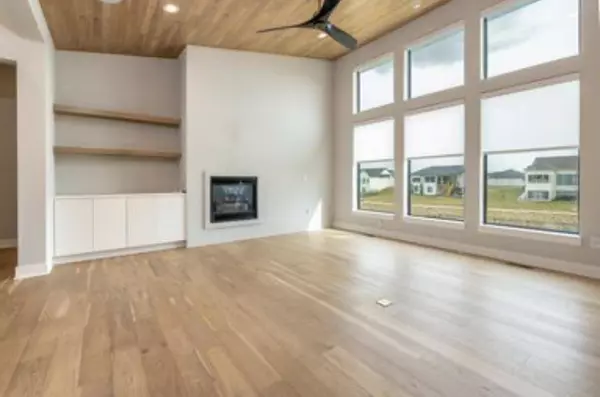 2747 N Anna Ct, Wichita, KS 67205