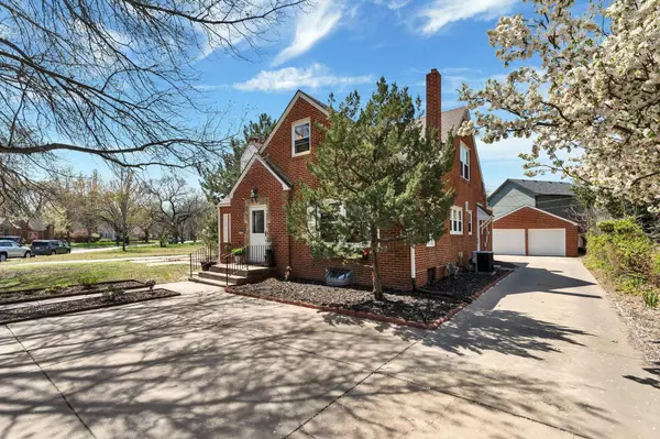 1609 N Coolidge Ave, Wichita, KS 67203