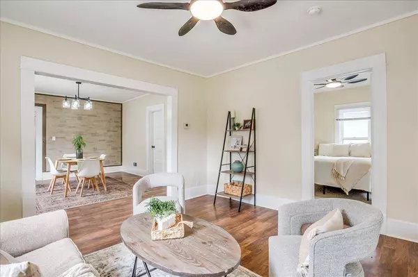 1429 S Hydraulic St, Wichita, KS 67211