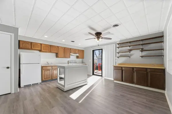 219 W Allison St, Andover, KS 67002