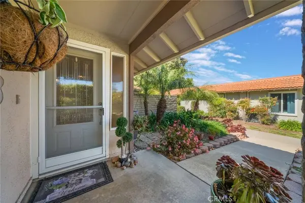 3084 Via Serena N #C, Laguna Woods, CA 92637