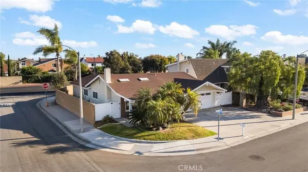 8612 Bayonne, Huntington Beach, CA 92646