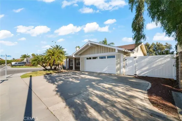 8612 Bayonne, Huntington Beach, CA 92646