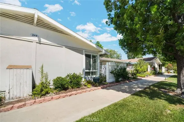 248 Calle Aragon #C, Laguna Woods, CA 92637