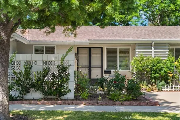 248 Calle Aragon #C, Laguna Woods, CA 92637
