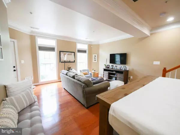 3655 SPRING HOLLOW LN #3655, Frederick, MD 21704