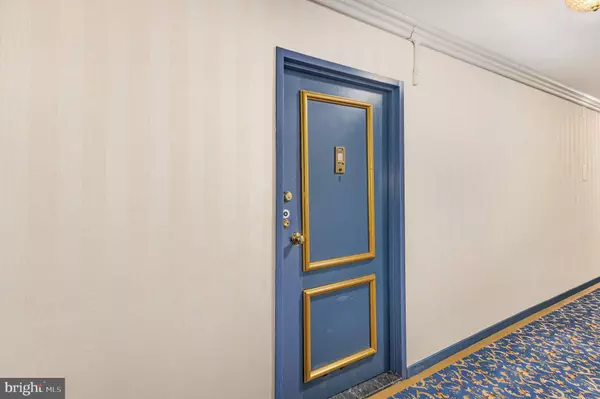 4201 CATHEDRAL AVE NW #323E, Washington, DC 20016