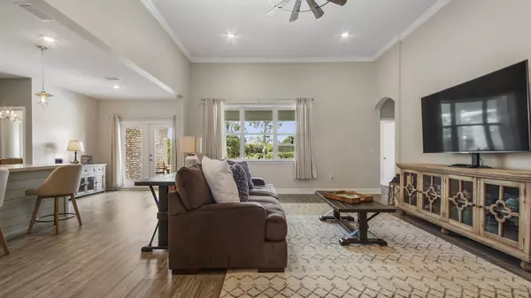 38 Fairway Crossing, Freeport, FL 32439