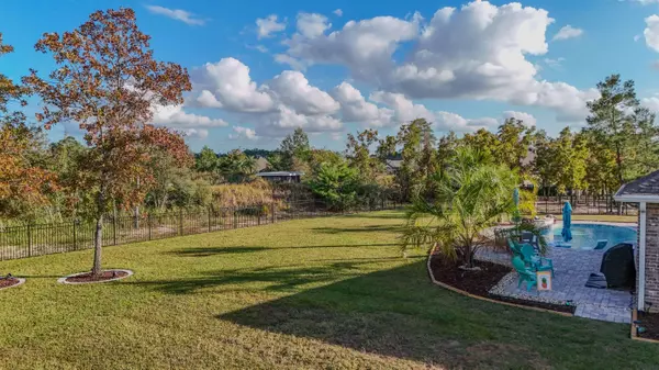 693 Coastal Breeze Drive, Freeport, FL 32439