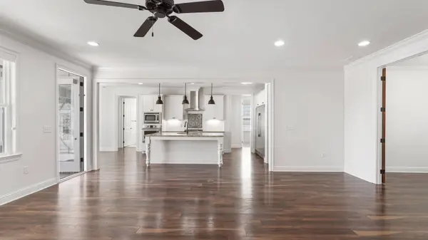 629 Meadow Lake DR, Freeport, FL 32439