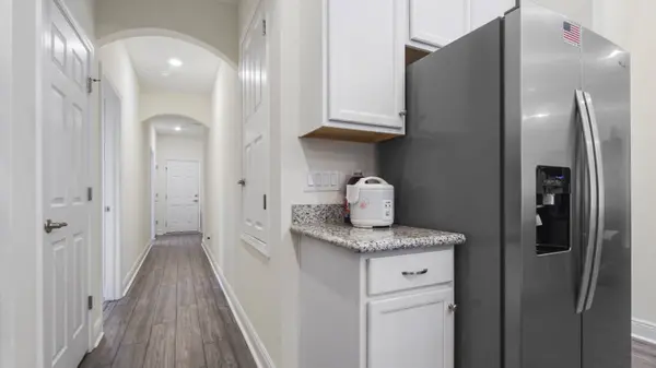 279 Tournament LN, Freeport, FL 32439