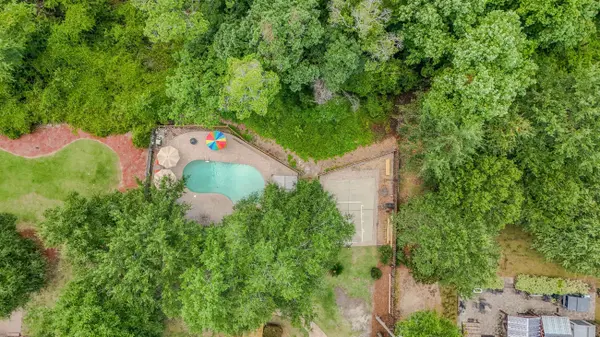 158 Whispering WAY, Freeport, FL 32439