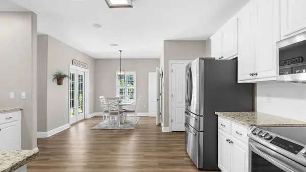 332 E Club House DR, Freeport, FL 32439