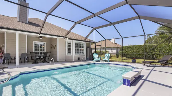 332 E Club House DR, Freeport, FL 32439