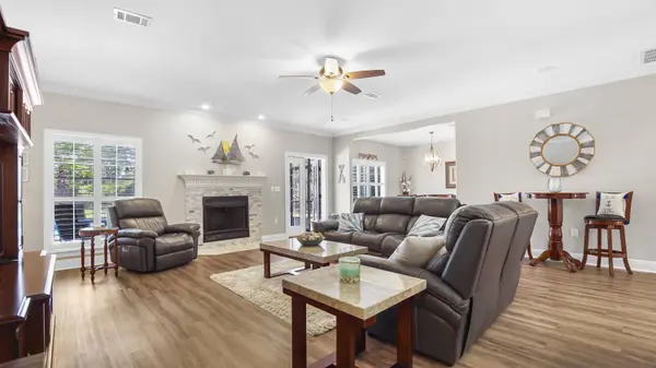 332 E Club House DR, Freeport, FL 32439