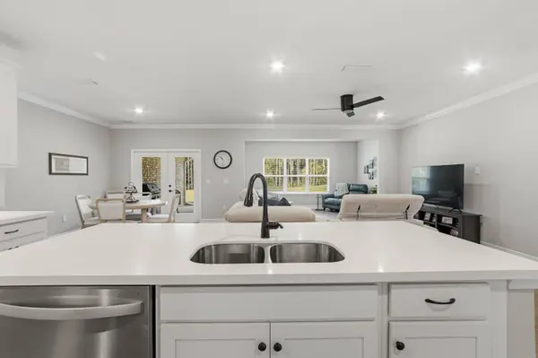 94 S Bentgrass RD, Freeport, FL 32439